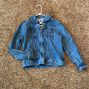Brand: Gap   Color: Denim   Size: medium